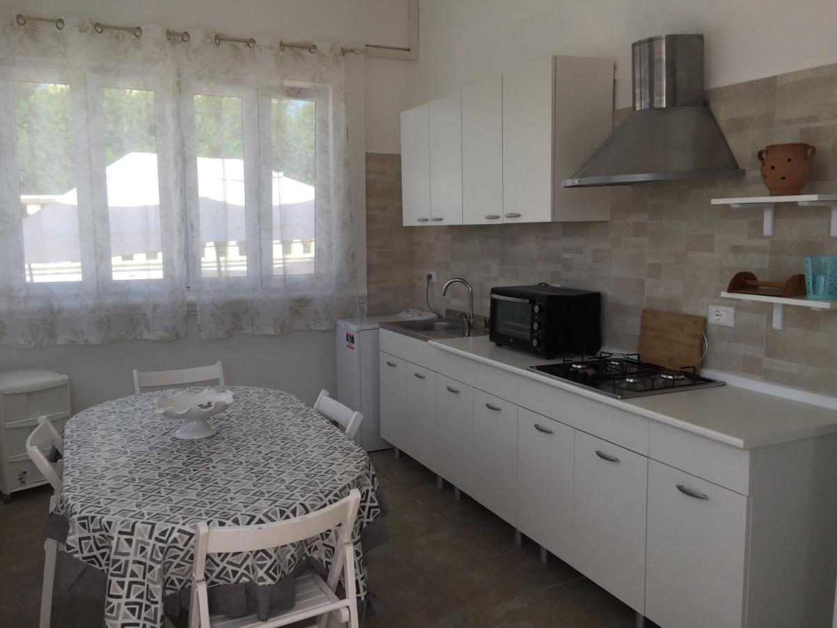 Villa Tonia San Pietro in Bevagna Luaran gambar