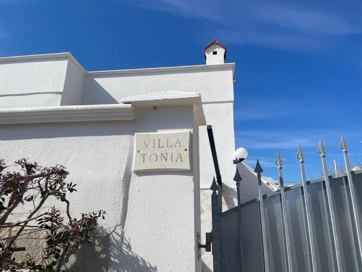 Villa Tonia San Pietro in Bevagna Luaran gambar