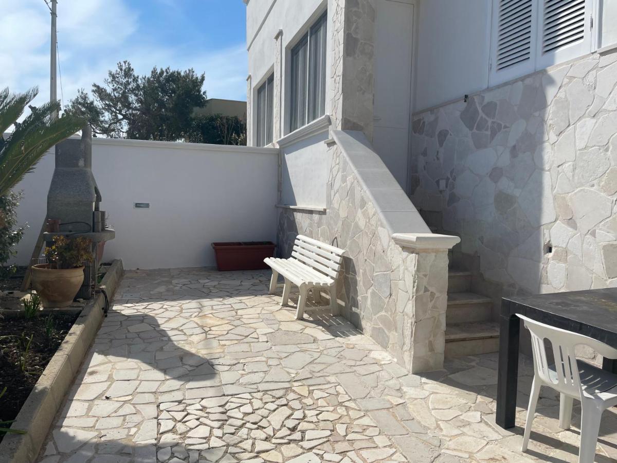 Villa Tonia San Pietro in Bevagna Luaran gambar